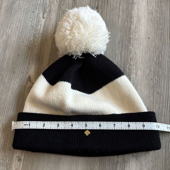 Kate Spade Pom Pom Beanie Hat Cap Gold Logo Knit Black Cream Womens One Size - Picture 7 of 8